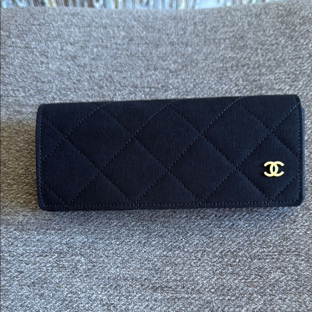Authentic Chanel Black Sunglass case Iconic Style